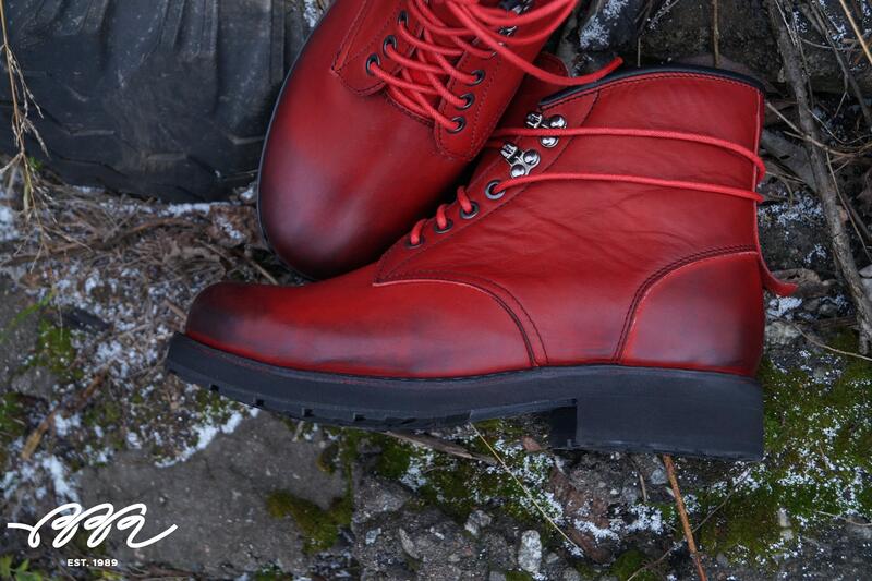 Фото обуви с кожей