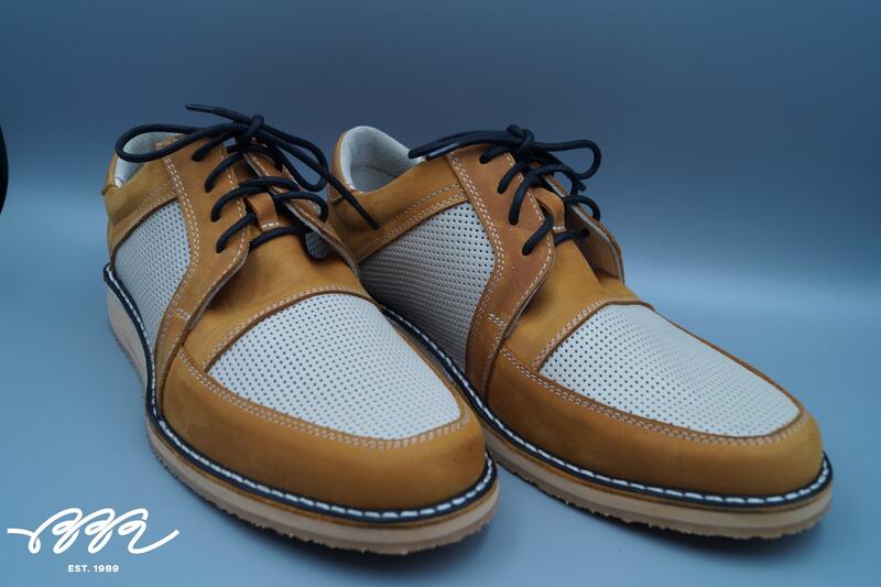 Фото обуви с кожей