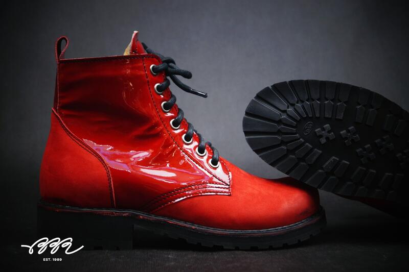 Фото обуви с кожей