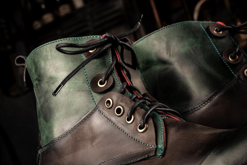 Фото обуви с кожей