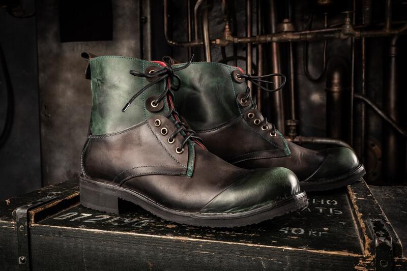 Фото обуви с кожей