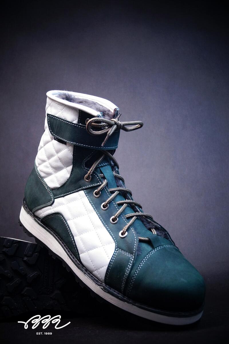 Фото обуви с кожей