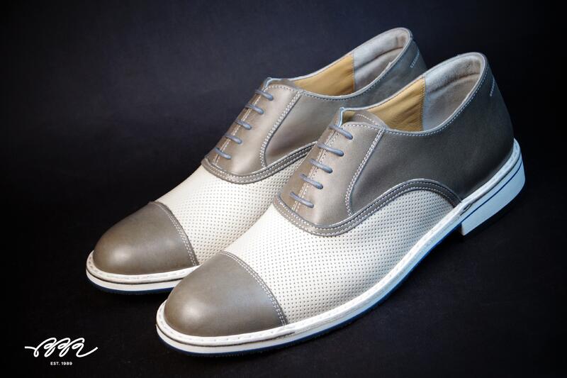 Фото обуви с кожей