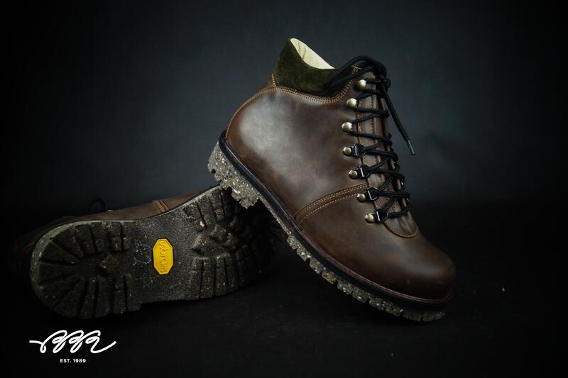 Фото обуви с кожей