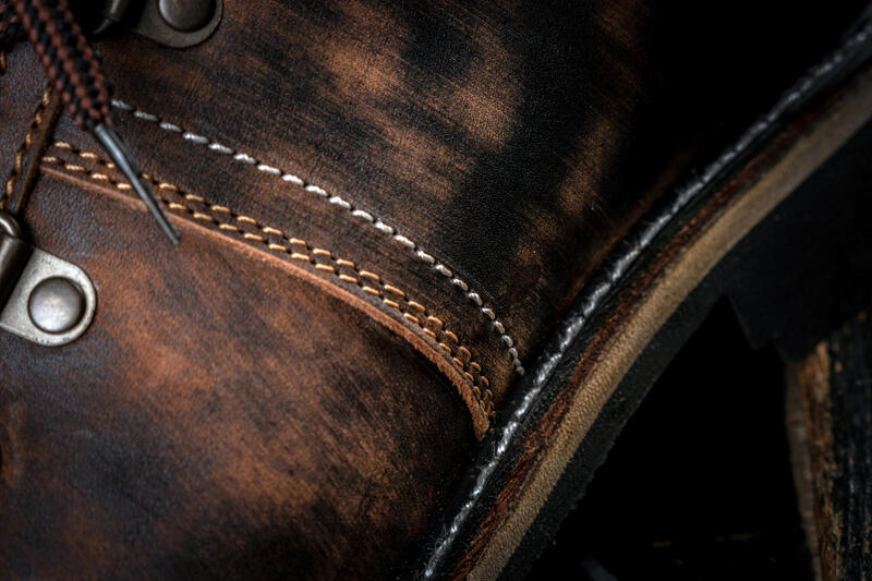 Фото обуви с кожей