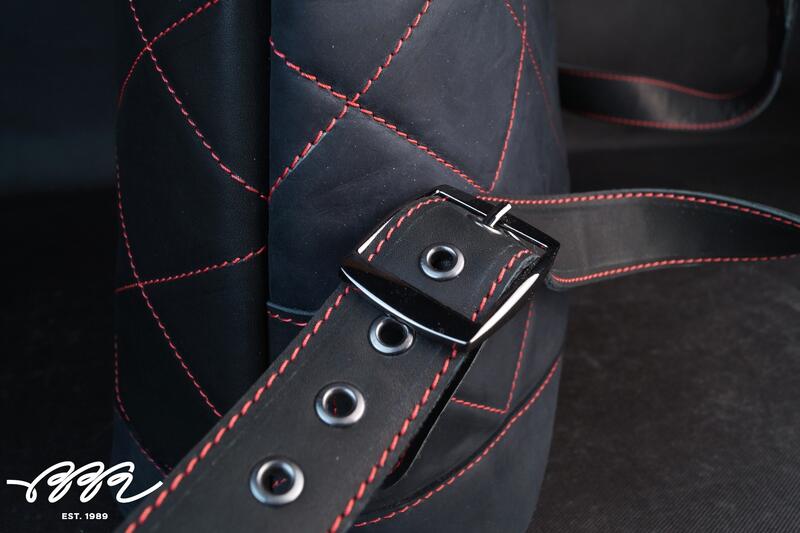 Фото сумки с кожей