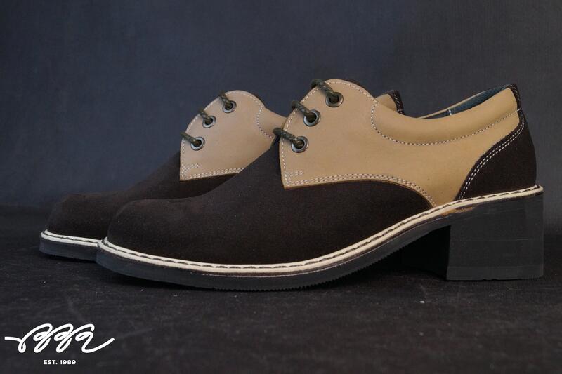 Фото обуви с кожей