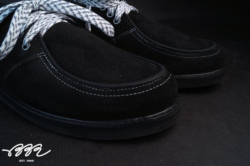 Фото обуви с кожей