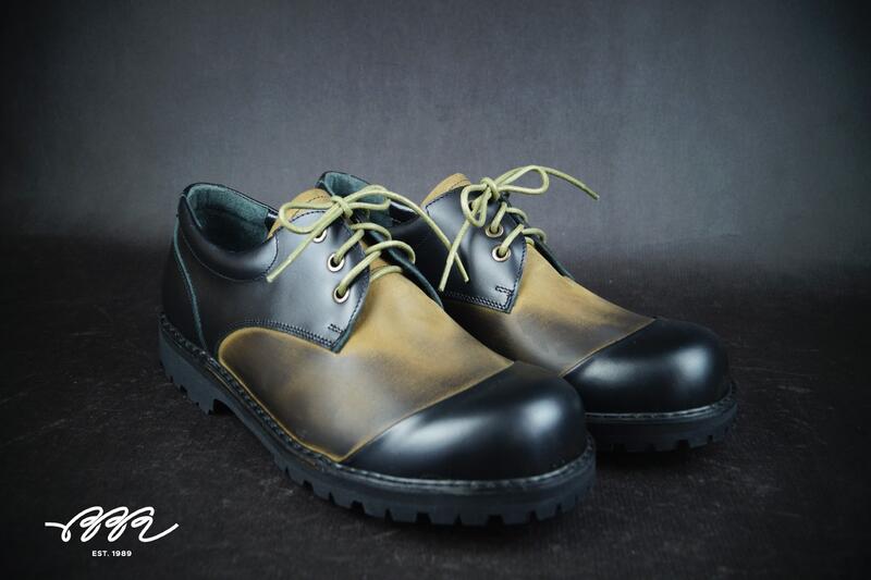 Фото обуви с кожей