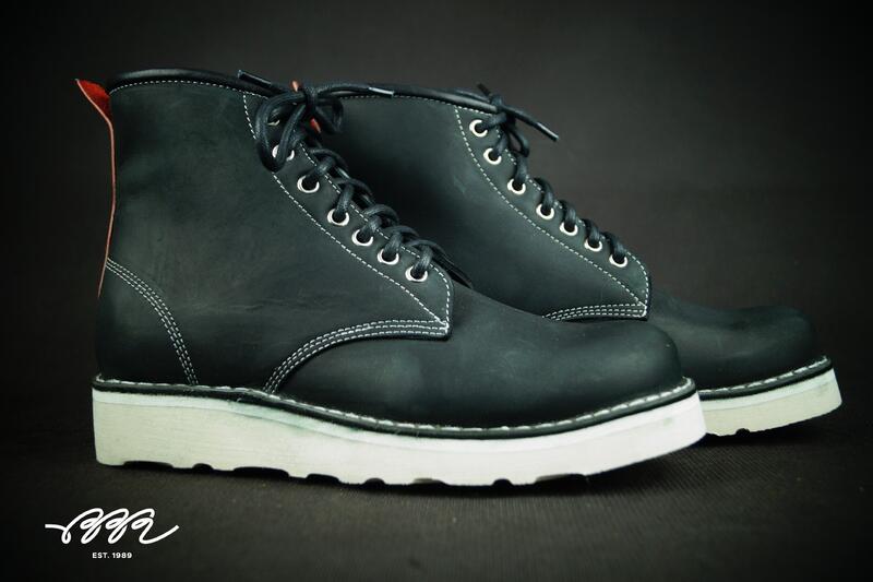 Фото обуви с кожей