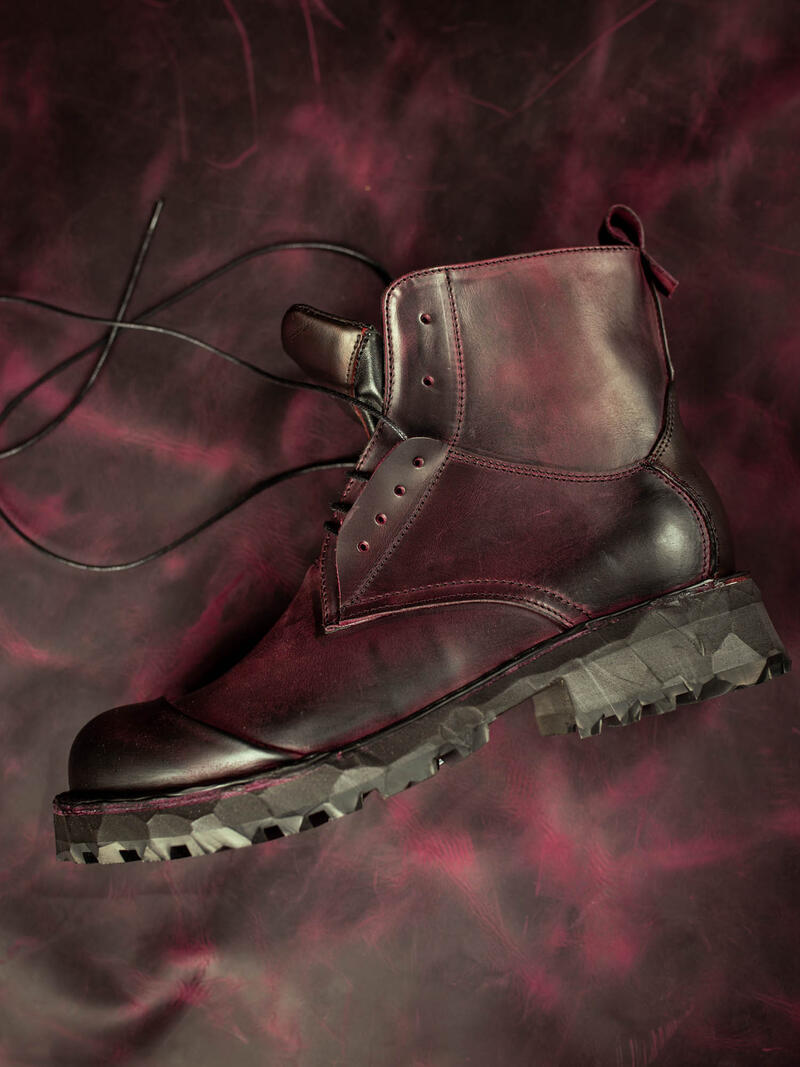 Фото обуви с кожей