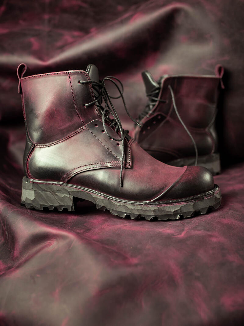 Фото обуви с кожей